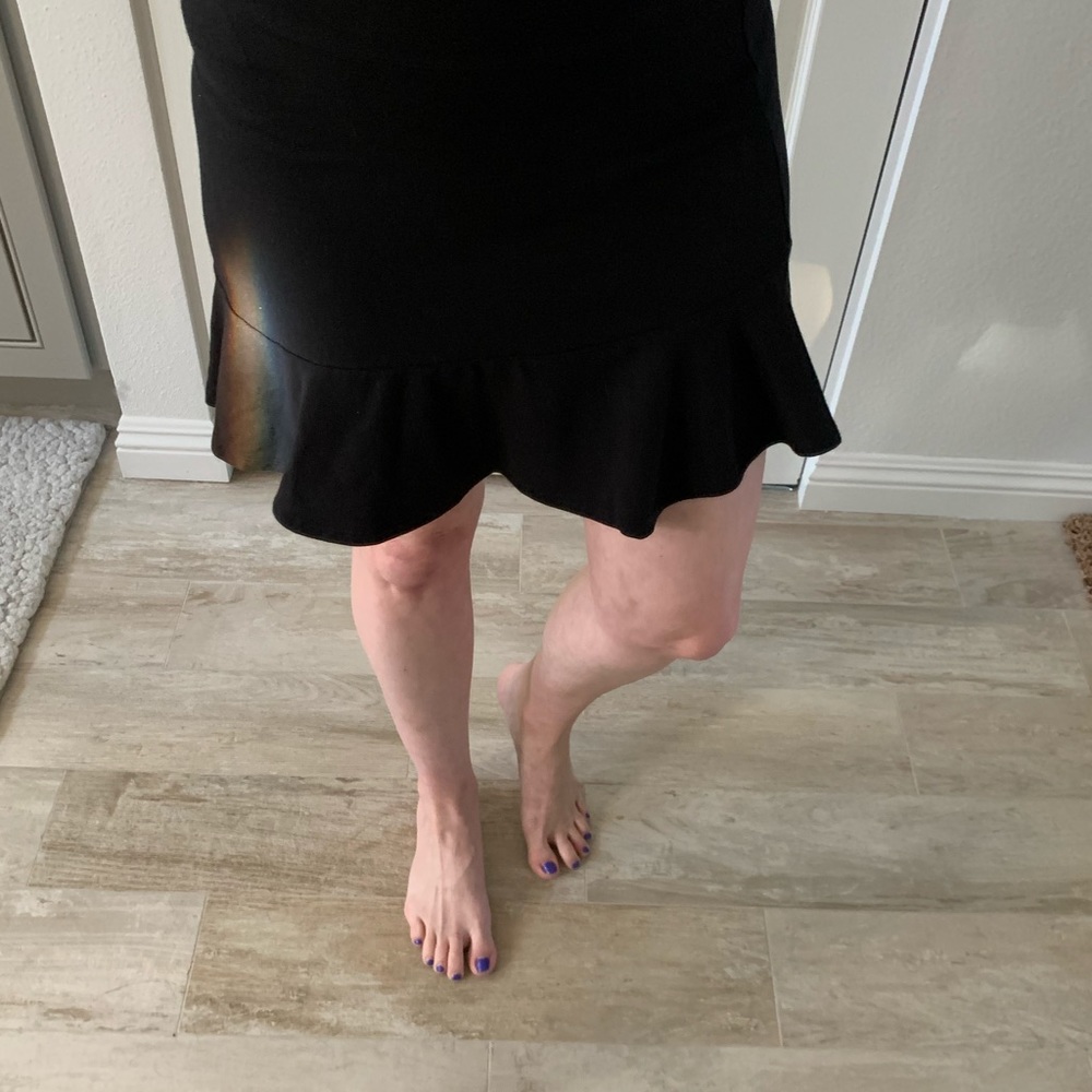 SOLD SPLENDID Mini Flutter Black Stretch Skirt - Picture 5 of 7